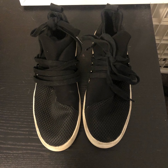 Steve Madden Shoes - steve madden sneakers